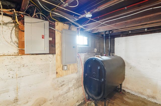 84 E Main Street, Hopkinton, MA 01748