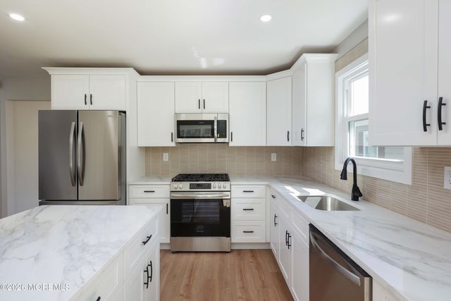 127 San Carlos Street, Toms River, NJ 08757