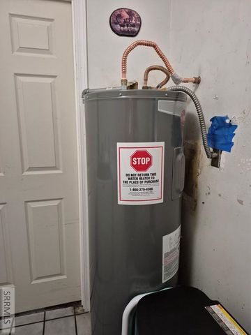 856 Hubbard, Pocatello, ID 83201