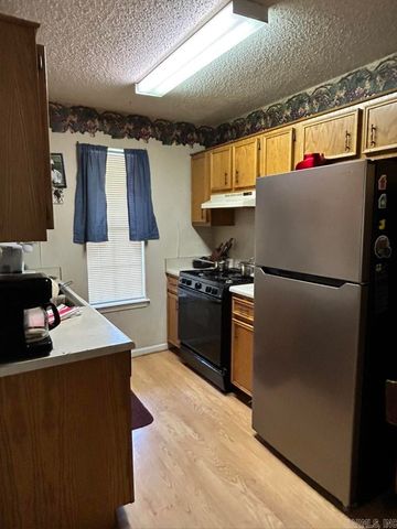 1500 W 55th Street, North Little Rock, AR 72118