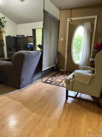 1500 W 55th Street, North Little Rock, AR 72118