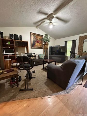 1500 W 55th Street, North Little Rock, AR 72118