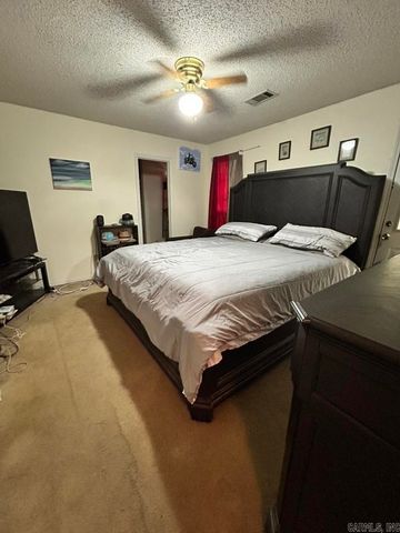 1500 W 55th Street, North Little Rock, AR 72118