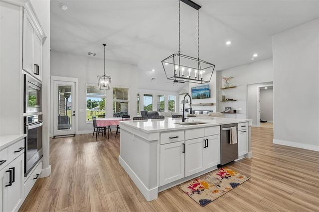 2249 Jackson Lane, Blanchard, OK 73010