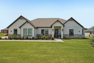 2249 Jackson Lane, Blanchard, OK 73010