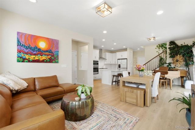 8059 Monte Vista Circle, Littleton, CO 80125