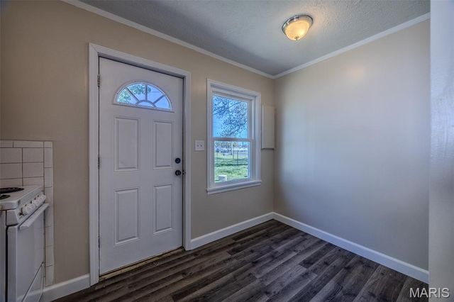 1161 Enfield Drive, Lebanon, MO 65536