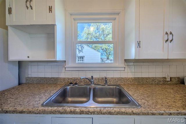 1161 Enfield Drive, Lebanon, MO 65536