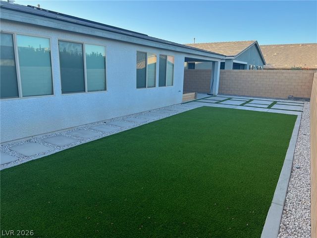 6070 Vista Clara Street, Las Vegas, NV 89148