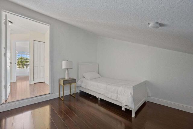 1050 Aviary Road Road, Wellington, FL 33414