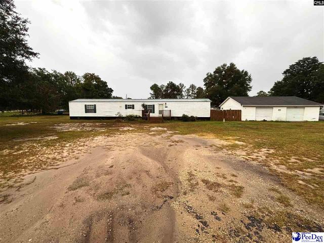 6137 Old Mullins Hwy, Nichols, SC 29581