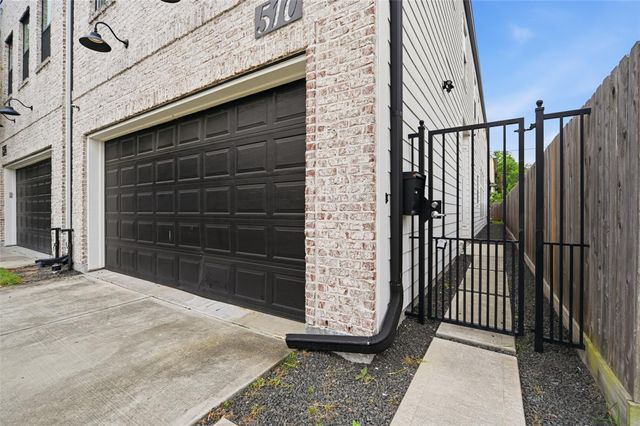510 E 28th Street, Houston, TX 77008