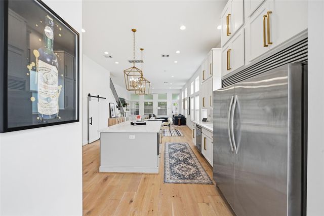 510 E 28th Street, Houston, TX 77008