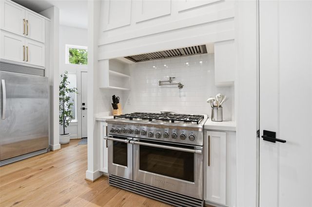510 E 28th Street, Houston, TX 77008