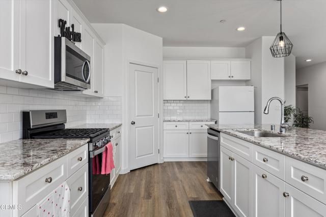 7811 Cuyama River Street, Bakersfield, CA 93311