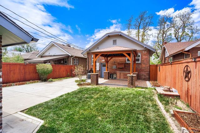 3334 N Gaylord Street, Denver, CO 80205