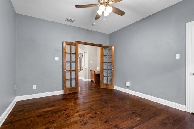 8381 Fullerton Street, Lantana, TX 76226
