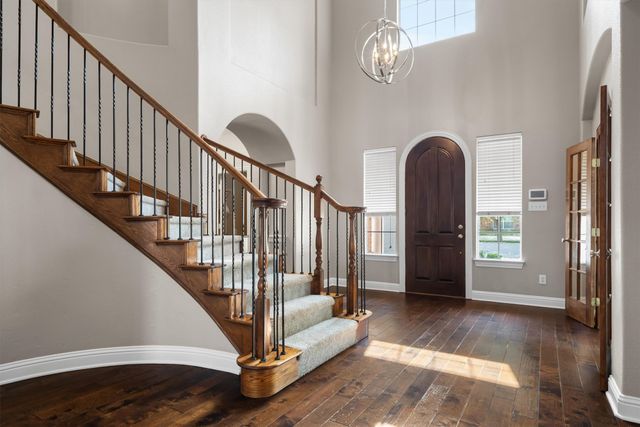 8381 Fullerton Street, Lantana, TX 76226