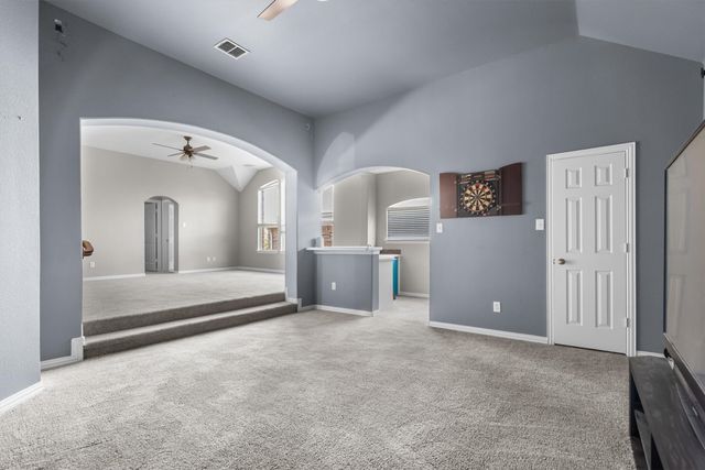 8381 Fullerton Street, Lantana, TX 76226