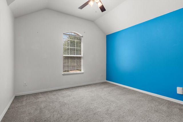 8381 Fullerton Street, Lantana, TX 76226