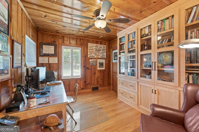 228 Parkway Drive, Athens, GA 30606