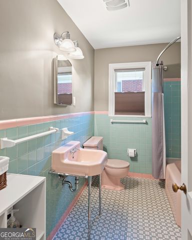 228 Parkway Drive, Athens, GA 30606