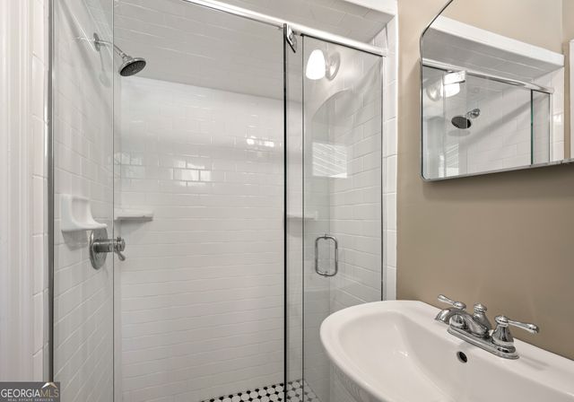 228 Parkway Drive, Athens, GA 30606