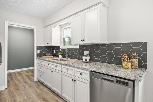 351 N Rocky Fork Drive N, Columbus, OH 43230
