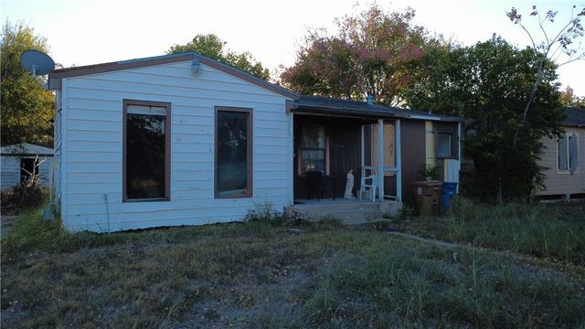 4019 W Vanderbilt Dr, Corpus Christi, TX 78415