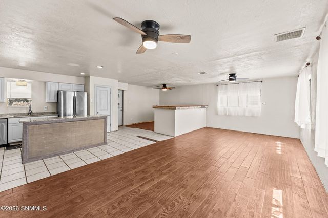 5850 Garcia Drive, Dona Ana, NM 88032