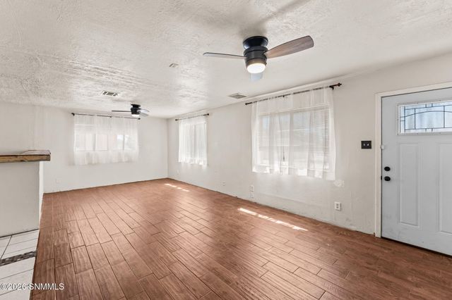 5850 Garcia Drive, Dona Ana, NM 88032
