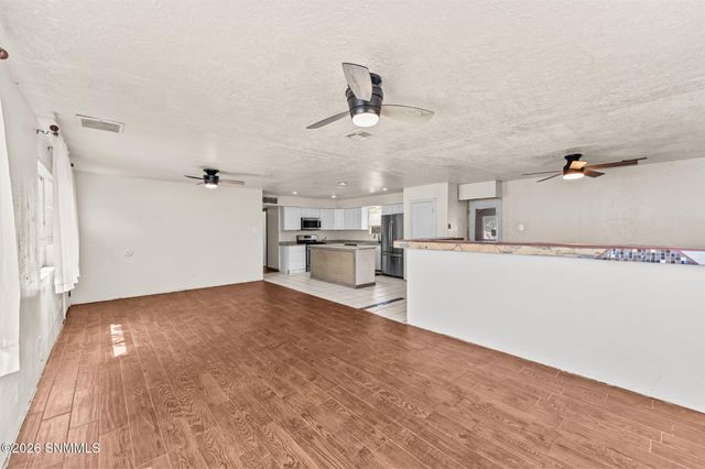 5850 Garcia Drive, Dona Ana, NM 88032