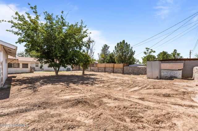 5850 Garcia Drive, Dona Ana, NM 88032