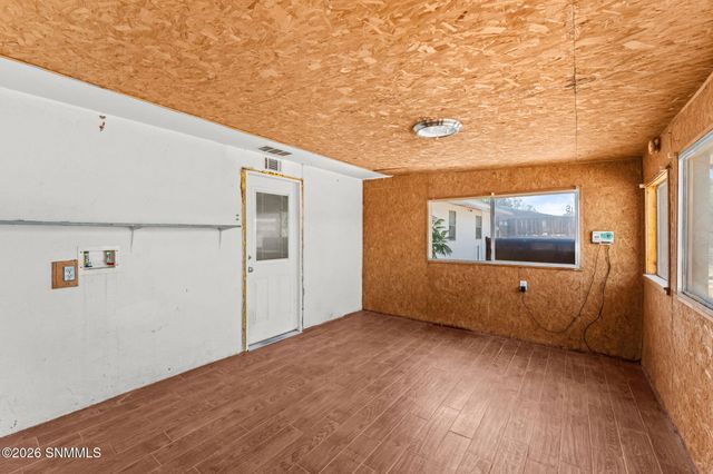 5850 Garcia Drive, Dona Ana, NM 88032