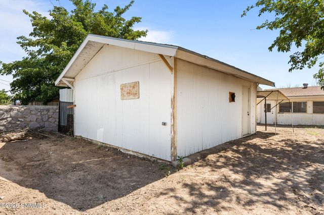 5850 Garcia Drive, Dona Ana, NM 88032