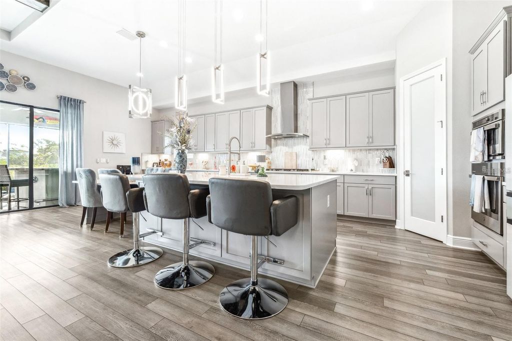 Image 11 of property listing at 13871 HEARTWOOD WAY, Parrish, FL 34219