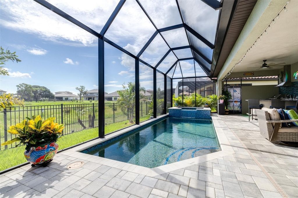 Image 23 of property listing at 13871 HEARTWOOD WAY, Parrish, FL 34219