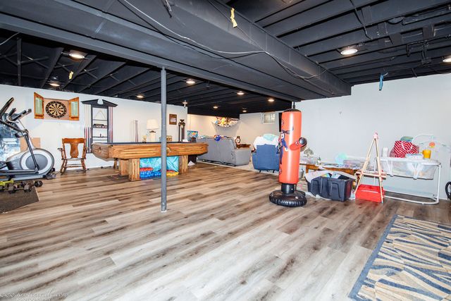 936 W Corning Road, Beecher, IL 60401