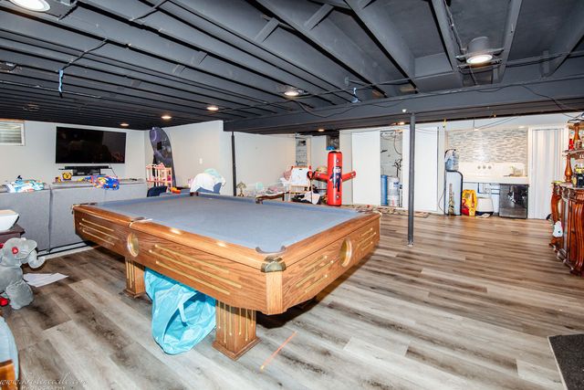 936 W Corning Road, Beecher, IL 60401