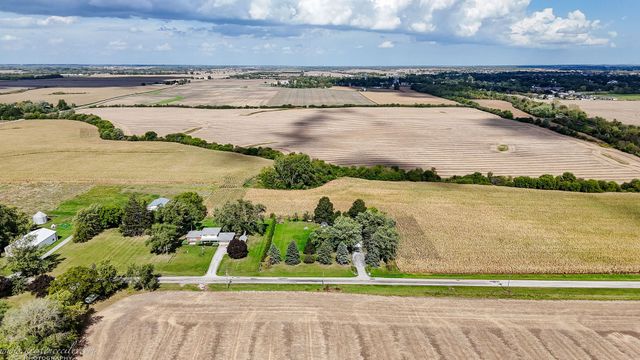 936 W Corning Road, Beecher, IL 60401