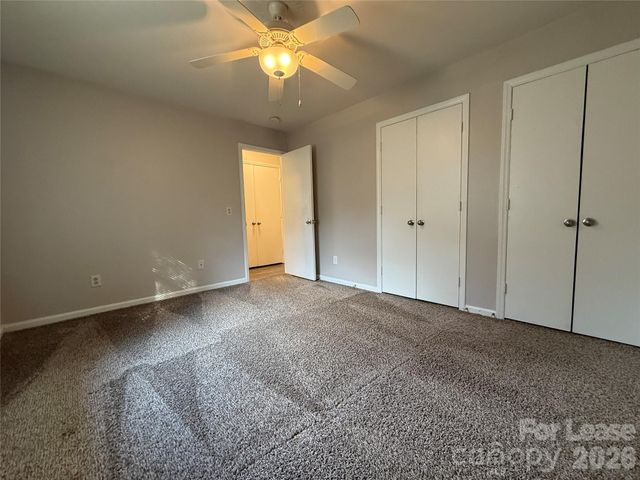 8317 Summerglen Circle, Charlotte, NC 28227