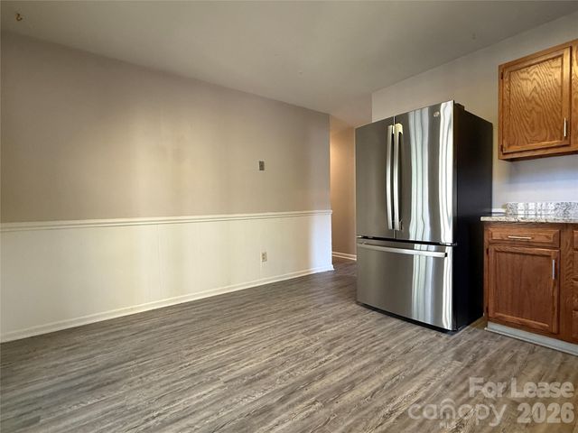 8317 Summerglen Circle, Charlotte, NC 28227