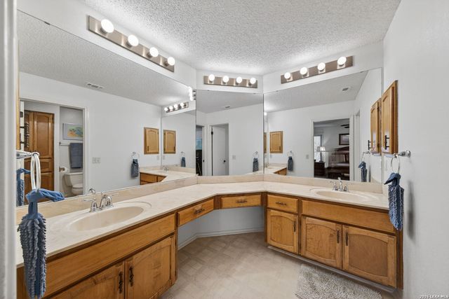 15326 Pebble Dew, San Antonio, TX 78232