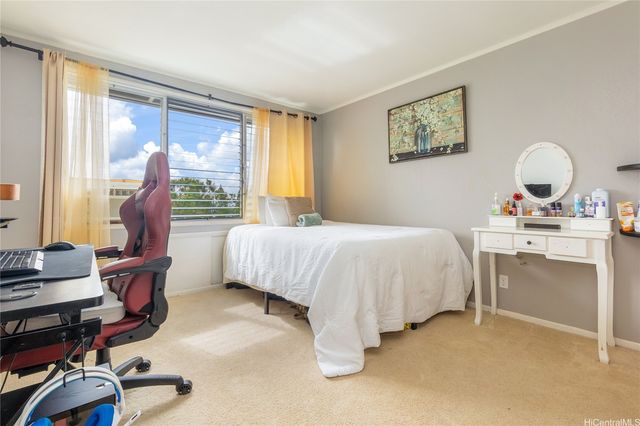 98-715 Kaonohi Street 26, Aiea, HI 96701