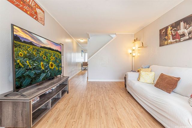 98-715 Kaonohi Street 26, Aiea, HI 96701