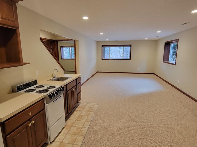 8105 Amber Crest Drive SW, Byron Center, MI 49315