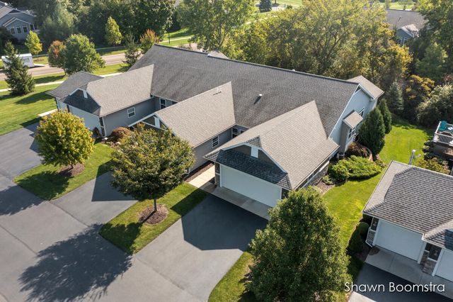 8105 Amber Crest Drive SW, Byron Center, MI 49315