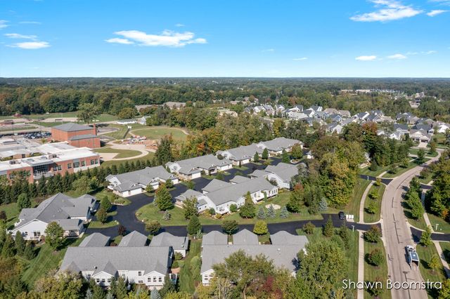 8105 Amber Crest Drive SW, Byron Center, MI 49315