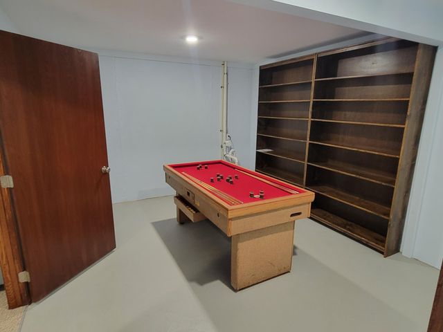 8105 Amber Crest Drive SW, Byron Center, MI 49315