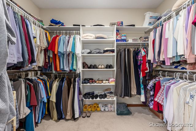 8105 Amber Crest Drive SW, Byron Center, MI 49315